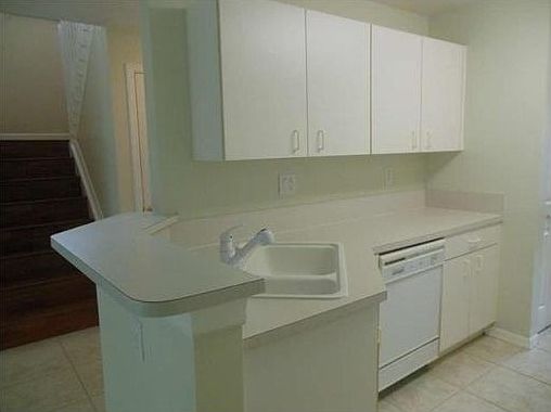 3rd image of 2286 NW 171st Ter