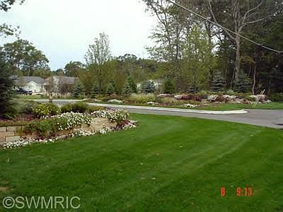 4th image of 1292 Blue Heron Dr