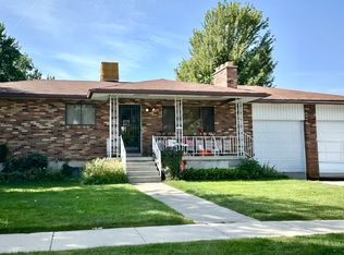 804 E Charleston St, Sandy, UT 84094
