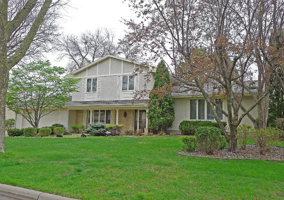 1st image of 731 Eldridge Ave E