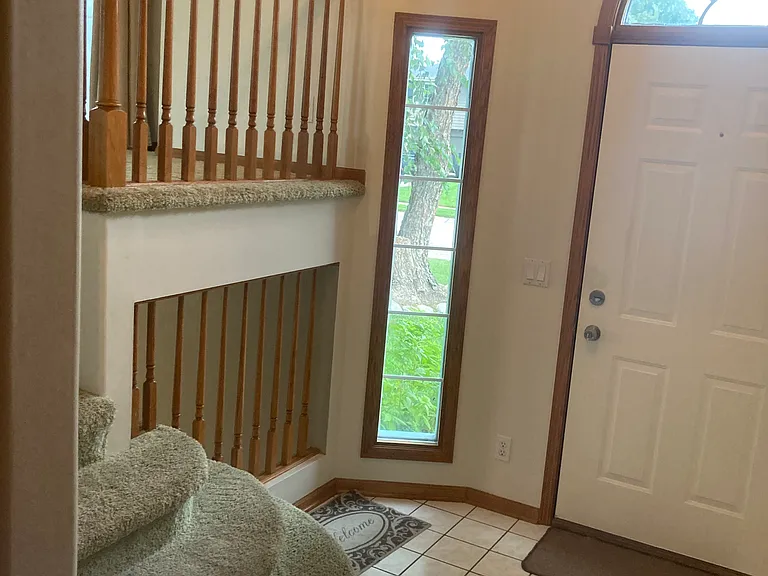 2409 Marilyn Dr — Photo 4