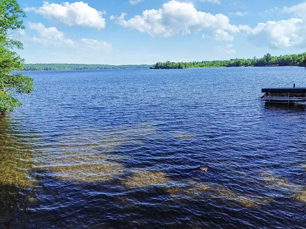 41 Milkweed Lane, Sidney, ME 04330