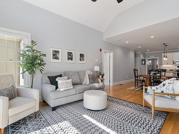 4th image of 64 Northwood Dr #64