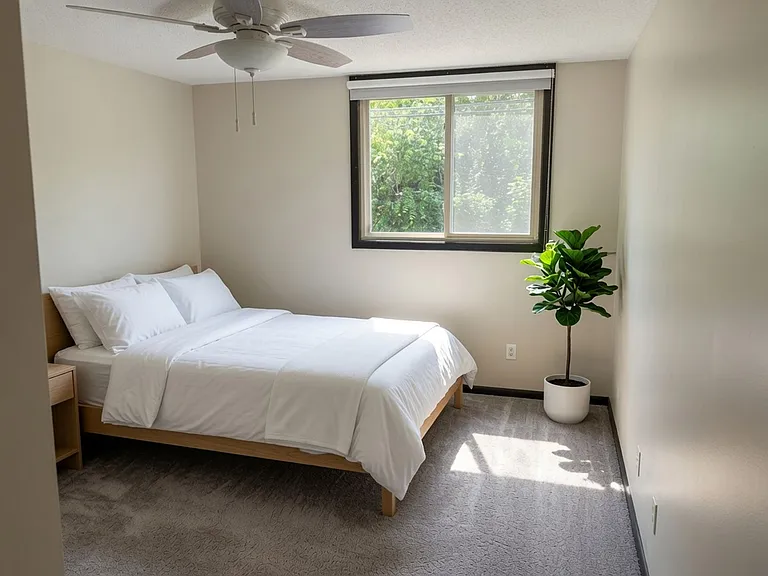 3708 West 32nd Street — Photo 43