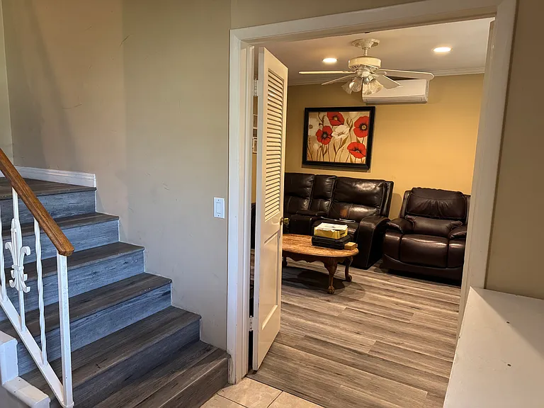 1820 E North Hills Dr — Photo 28