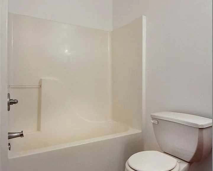 1200 Emma Ct — Photo 15