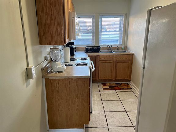 5th image of 1612 N Walker St #301-1612NW