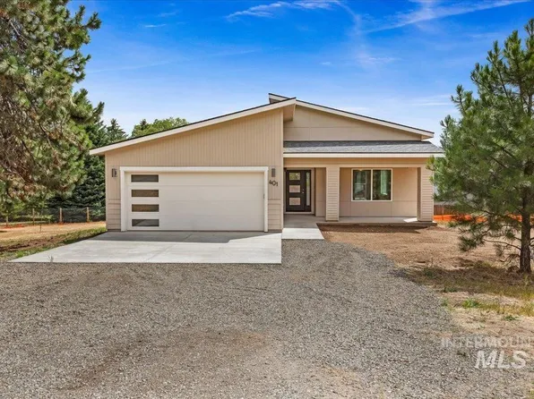 401 Antonette Cir, Cascade, ID 83611
