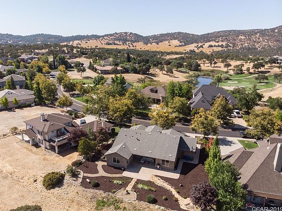 4th image of 2281 Oak Creek Dr