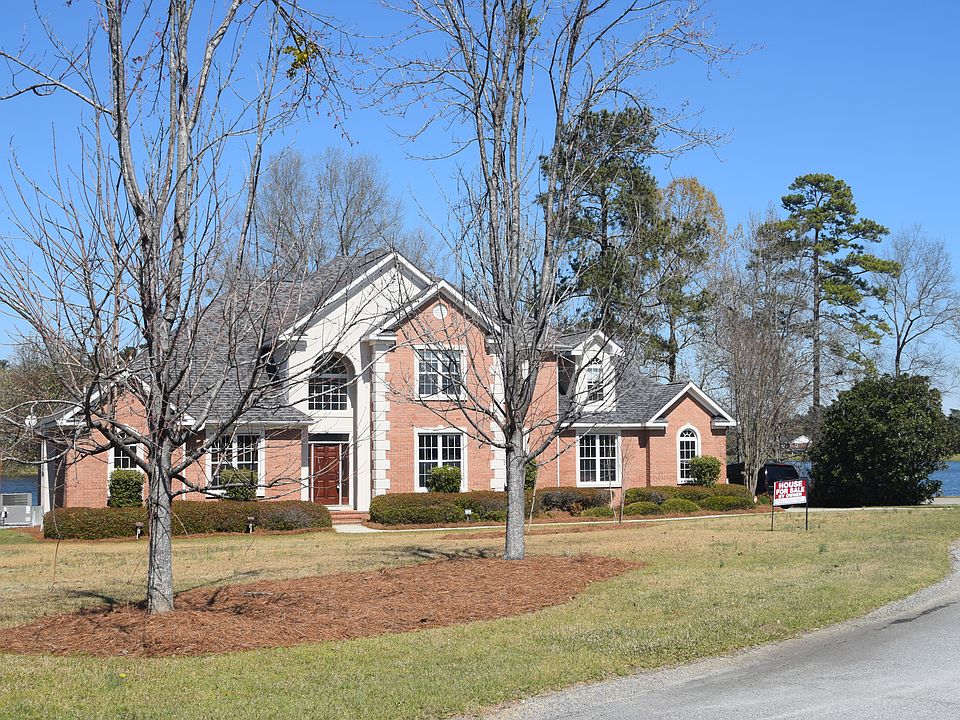 1st image of 846 Vivian Ct