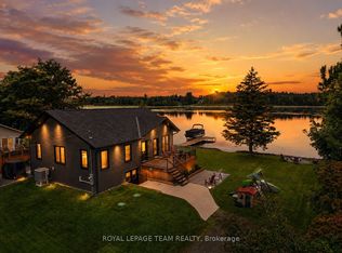 2815 Golf Course Ln, North Grenville, ON K0G 1J0