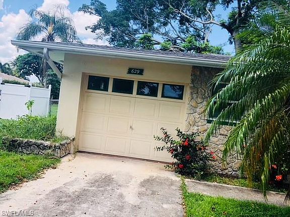 3rd image of 629 SE 36th St