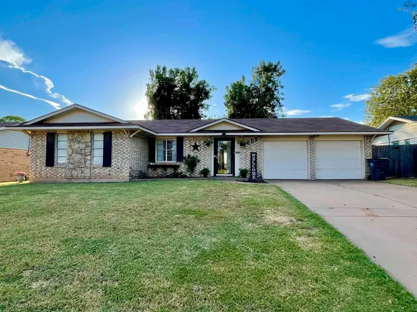 4608 Priscilla Ln, Wichita Falls, TX 76306