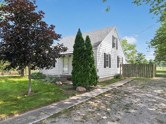 4th image of 4214 Kilburn Rd