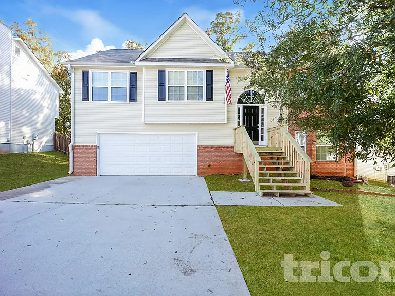 355 Mica Trl — Photo 1