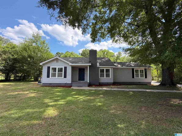 917 W Park St, Sylacauga, AL 35150