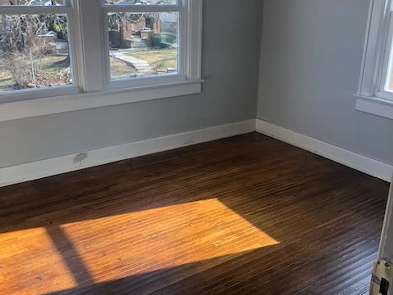 817 N Washington St — Photo 9