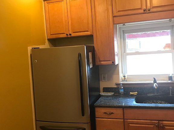 2nd image of 3471 Mickle Ave #1