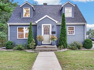 491 E Main St, Evansville, WI 53536
