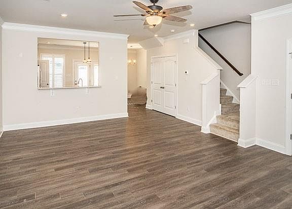 4th image of 6120 Bowline Ln