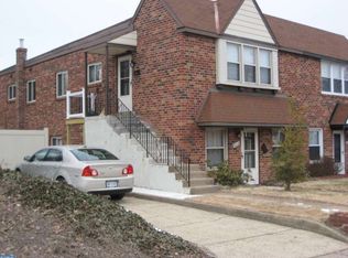 8216 Pine Rd, Philadelphia, PA 19111