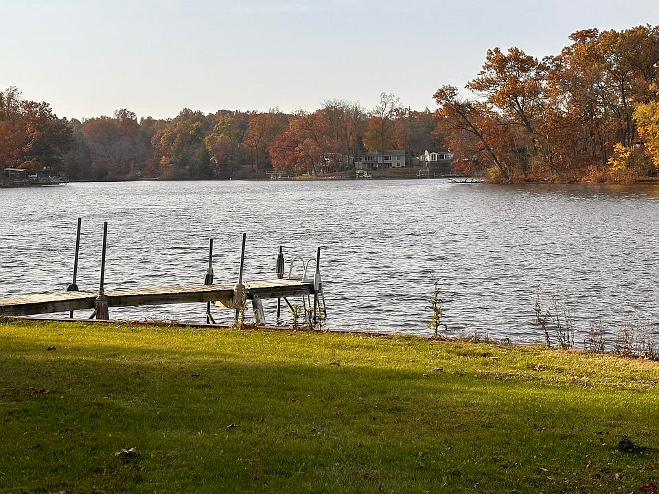 1st image of 11474 Riverbank Ln
