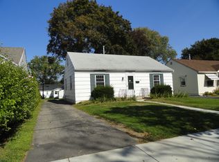 300 Spencer Rd, Rochester, NY 14609