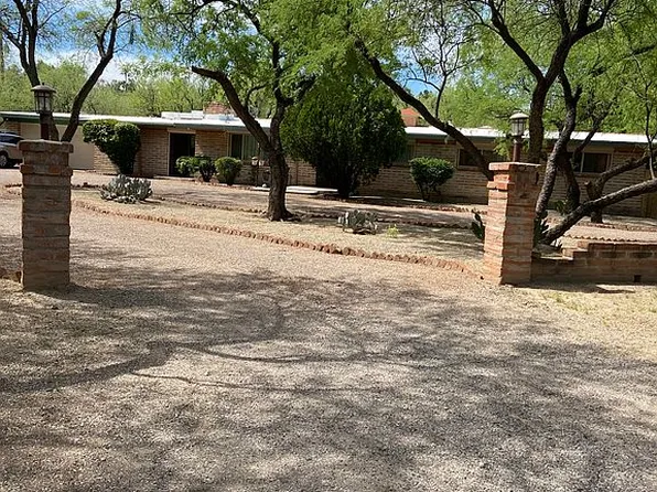 7846 E Camino Bavispe, Tucson, AZ 85715