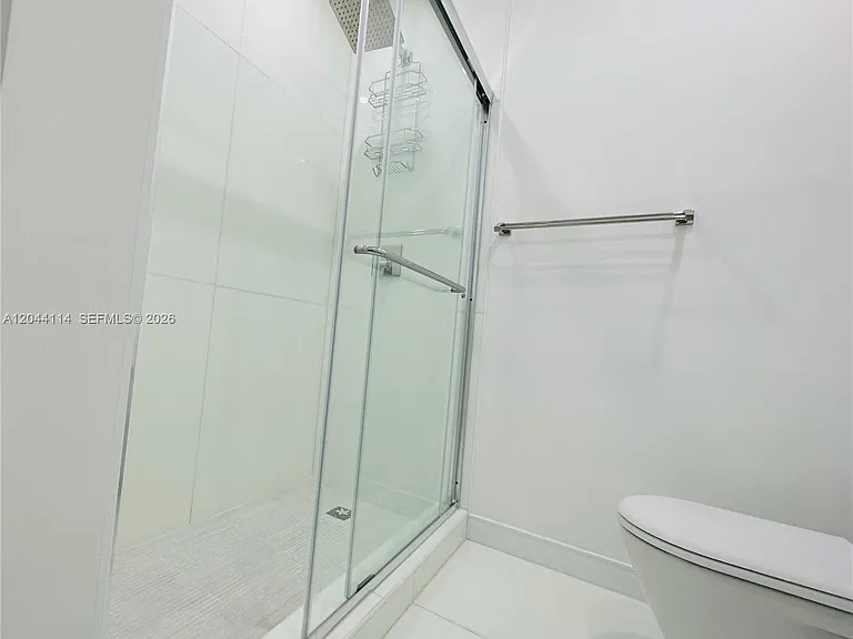 1315 NE 181st St #1 — Photo 10