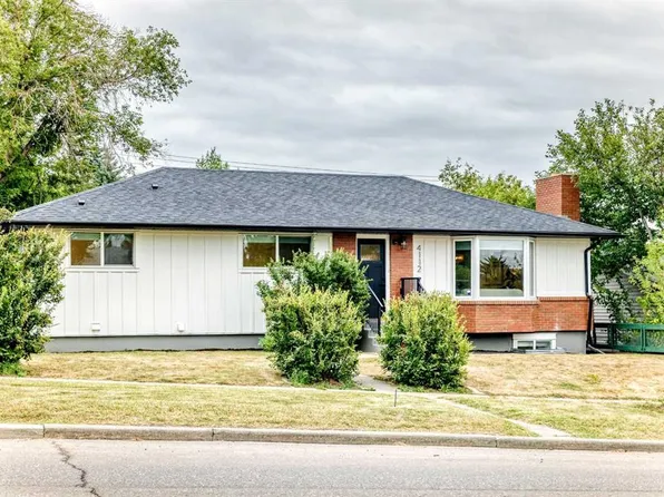 4112 W 19th St NW, Calgary, AB T2L 2B6