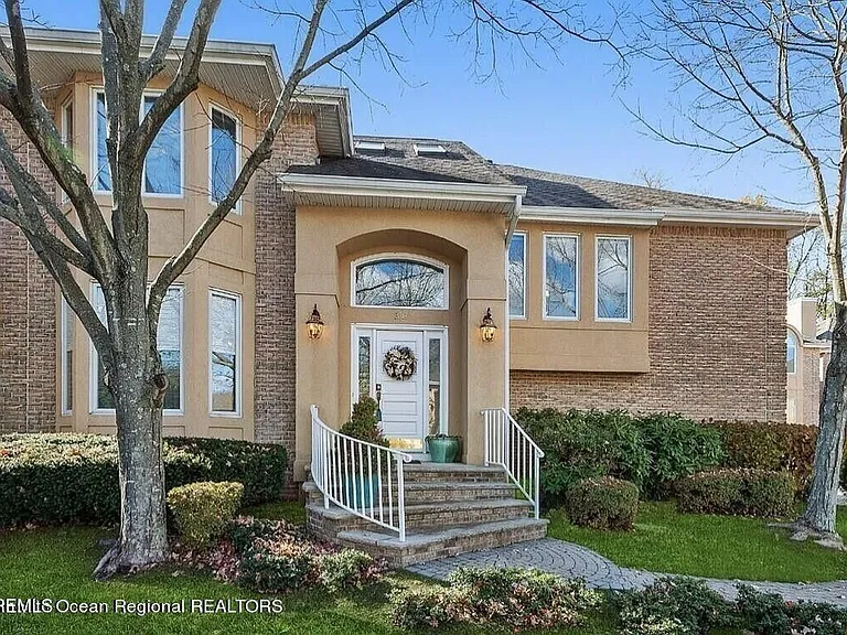 38 Boca Del Mar Ct — Photo 3