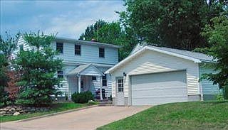 2nd image of 179 Fairlawn Ave