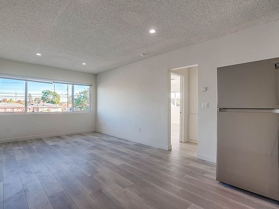 2nd image of 15515 S Vermont Ave APT 26
