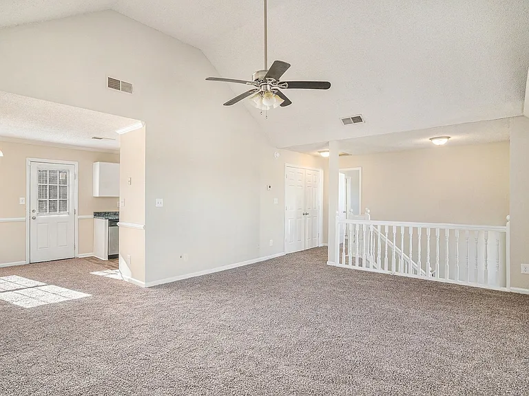 4357 Ward Bluff Ct — Photo 5