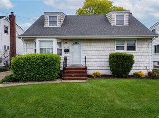 2747 Landing Ave, Bellmore, NY 11710
