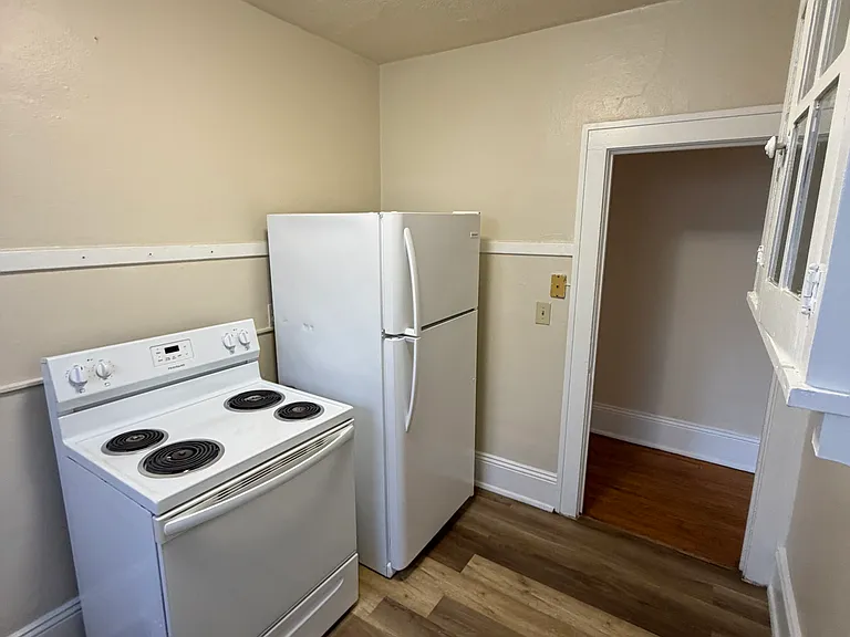 119 Albemarle Ave SW #B1 — Photo 15