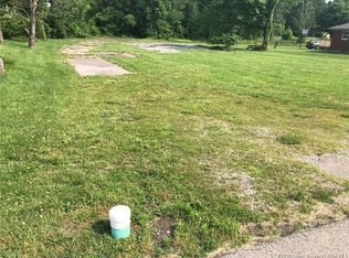 4905 New Chapel Rd, Jeffersonville, IN 47130