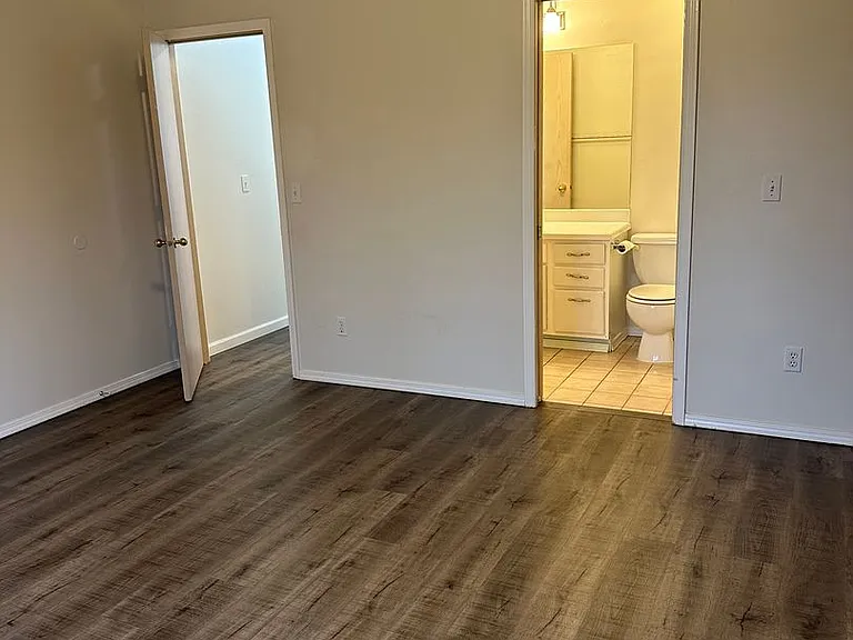 4018 Sycamore Loop — Photo 6