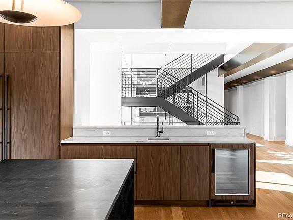 5th image of 2671 E Cedar Avenue
