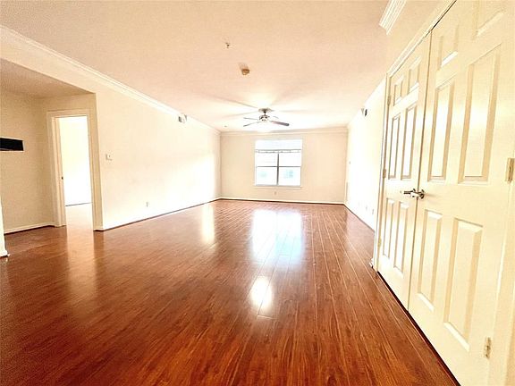 4th image of 6633 W Sam Houston Pkwy S Unit 3B