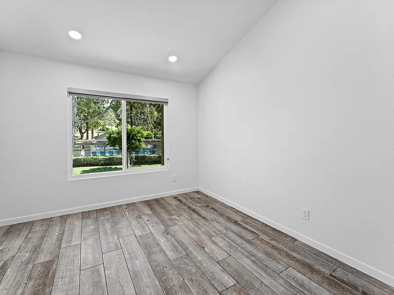 2317 Sandbar Dr #204 — Photo 25