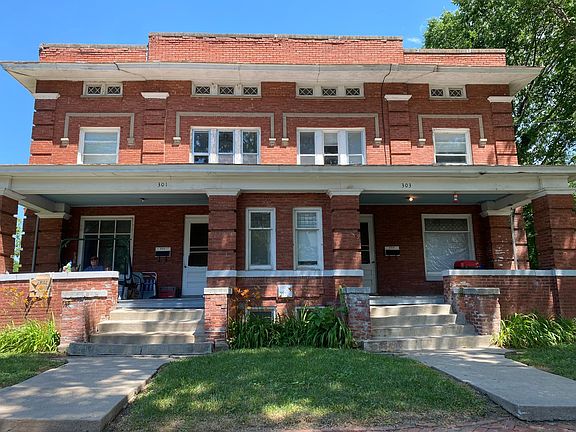 5th image of 301 1/2 S Center St #301-1/2