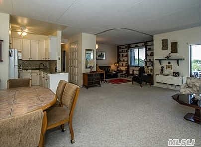5th image of 31 Casino St #417