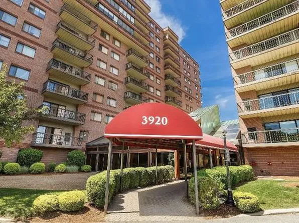 3920 Mystic Valley Pkwy, Medford, MA