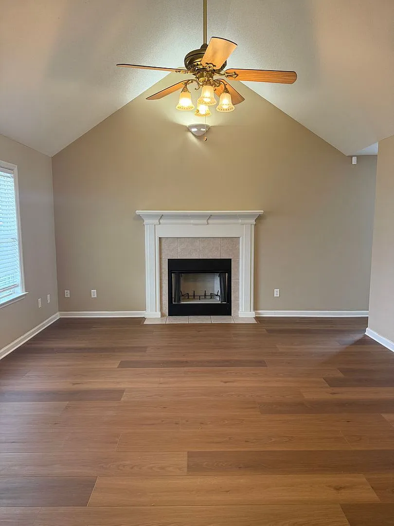 Beautiful 3BD/2B Home in Ray City — Photo 3
