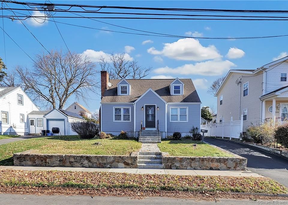 1st image of 236 Mary Ave
