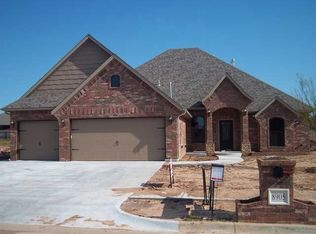 8905 NW 110th St, Oklahoma City, OK 73162