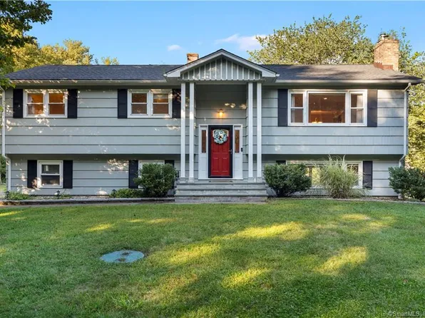 472 Hattertown Road, Monroe, CT 06468