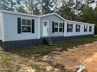 33 Red Creek Church Rd, Wiggins, MS 39577