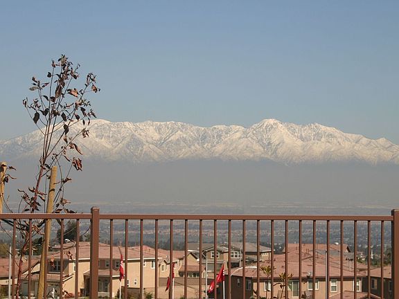 WINTER VIEWS TO MT BALDY